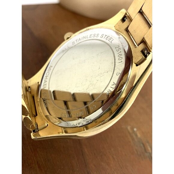 Michael Kors Women's Watch MK3493 Runway Quartz Two Tone Stainless Steel 42mm - Picture 6 of 13